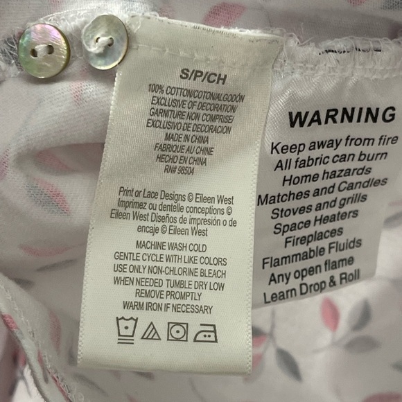 Eileen West | Cotton Floral Nightgown Ruffle Feminine Cottagecore - Picture 3 of 6